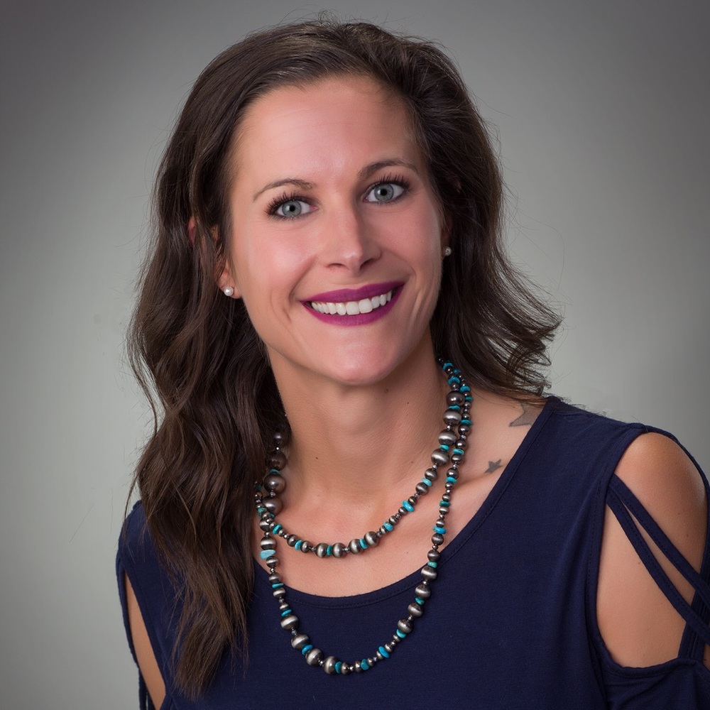 Meet your Posher, Holly